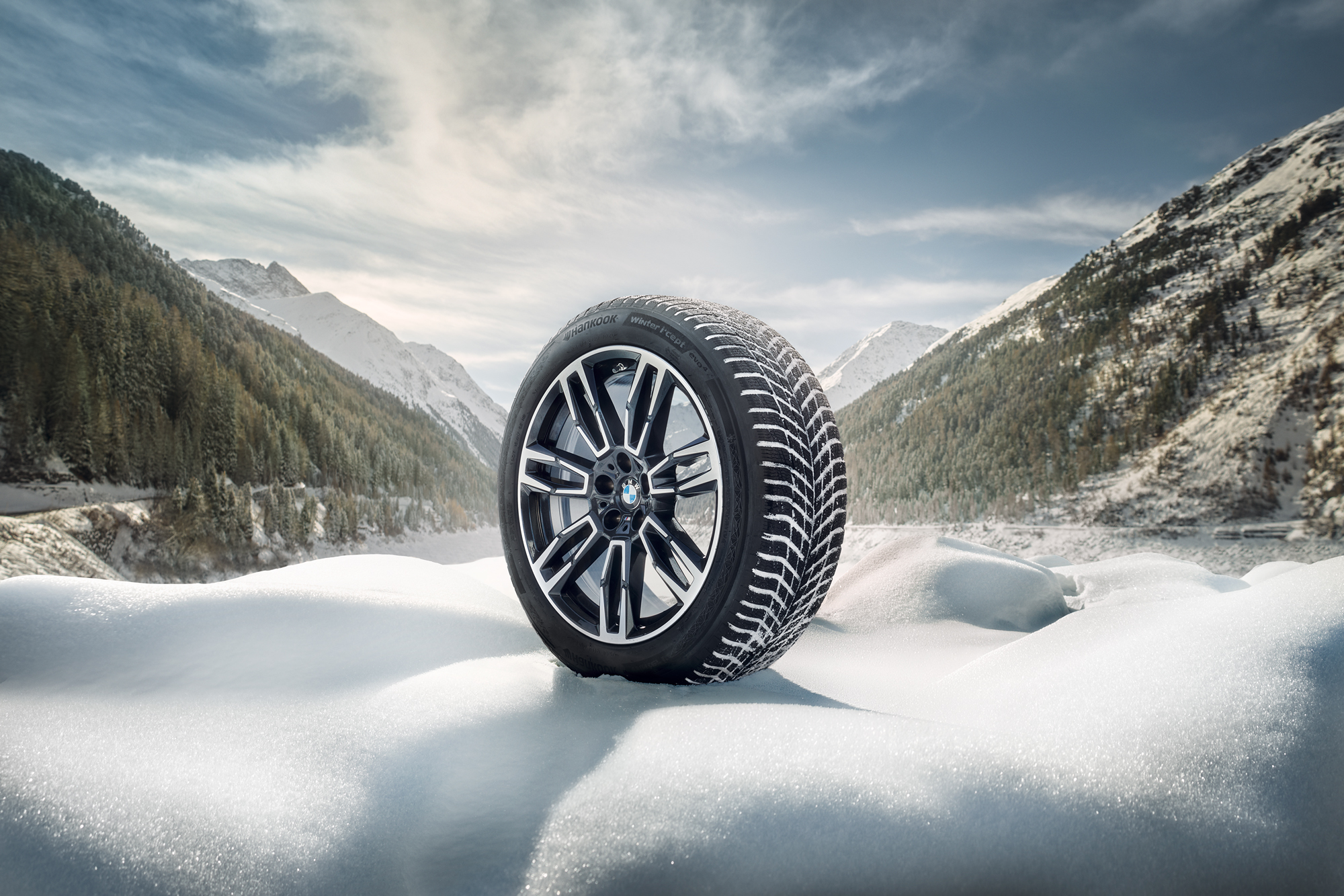 Hankook Winter i*cept evo 4: 15% More Mileage and Lower Rolling Resistance for the 2026–27 Winter Season